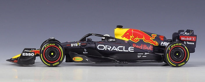 1:43 Red Bull 2022 Racing Oracle RB18 Formula 1 Model Car