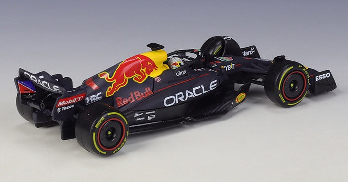 1:43 Red Bull 2022 Racing Oracle RB18 Formula 1 Model Car