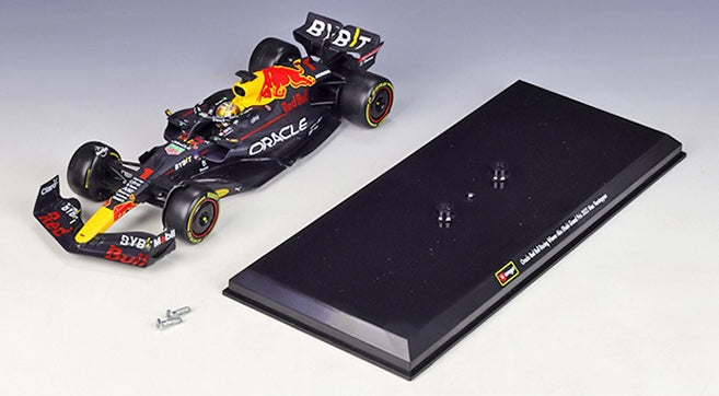 1:24 Red Bull 2022 Racing Oracle RB18 Formula 1 Model Car