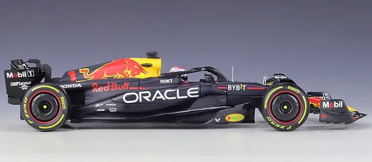 1:18 Red Bull Racing RB19 2023 