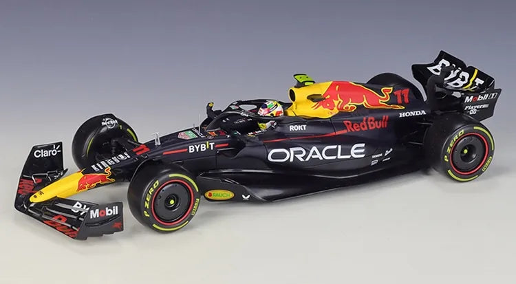 1:18 Red Bull Racing RB19 2023 