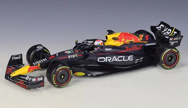 1:18 Red Bull Racing RB19 2023 