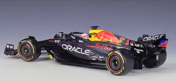 1:18 Red Bull Racing RB19 2023 