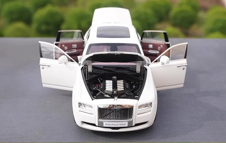 1:18 Rolls-Royce 2009 Ghost