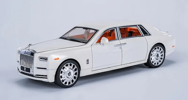 1:20 Rolls-Royce 2017 Phantom Die Cast Model Car