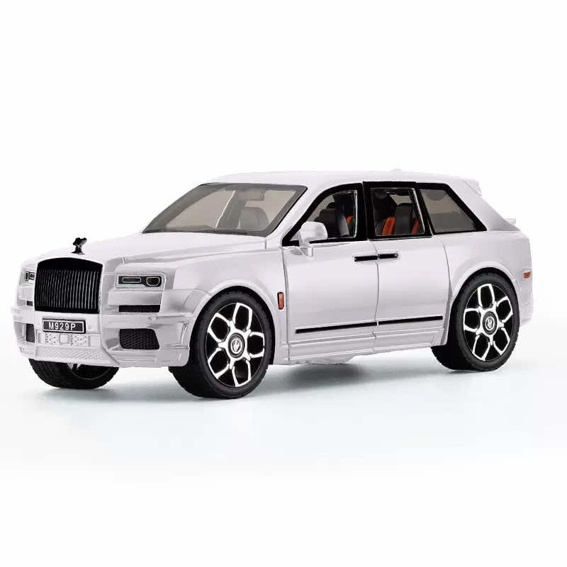 1:20 Rolls-Royce 2018 Cullinan White Die Cast Model Car