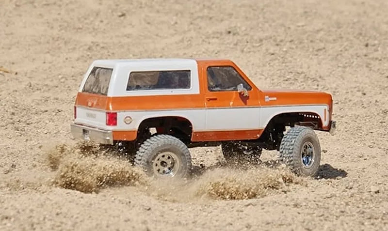 1:24 R/C STK-003 Chevrolet K5 2.4G Off Road Truck Car