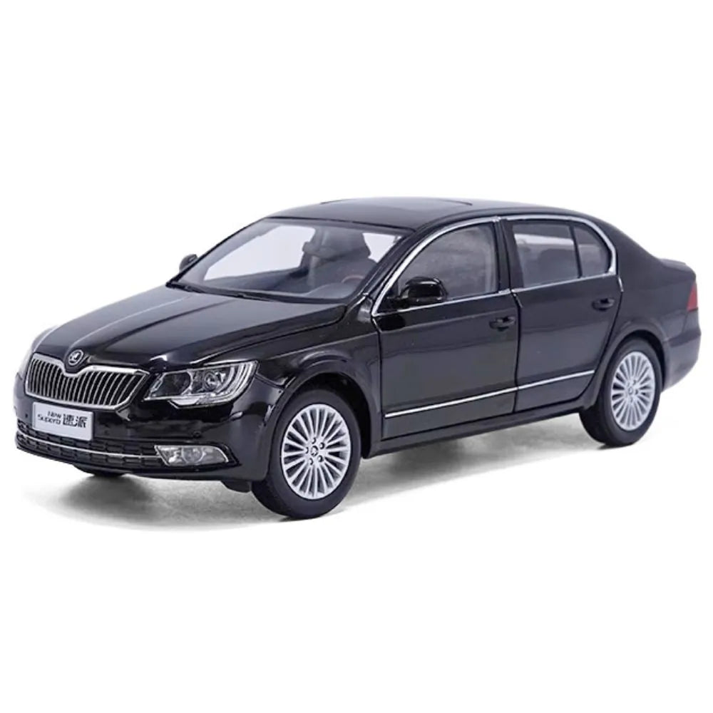 1:18 Skoda 2008 Superb Black Die Cast Model Car