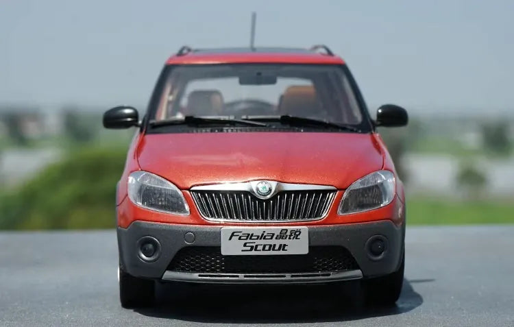 1:18 Skoda 2009 Fabia Scout Die Cast Model Car