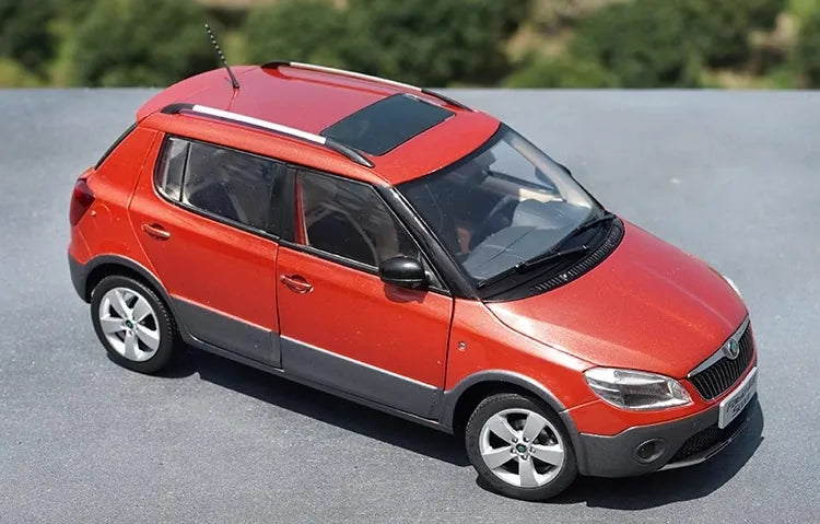 1:18 Skoda 2009 Fabia Scout Die Cast Model Car