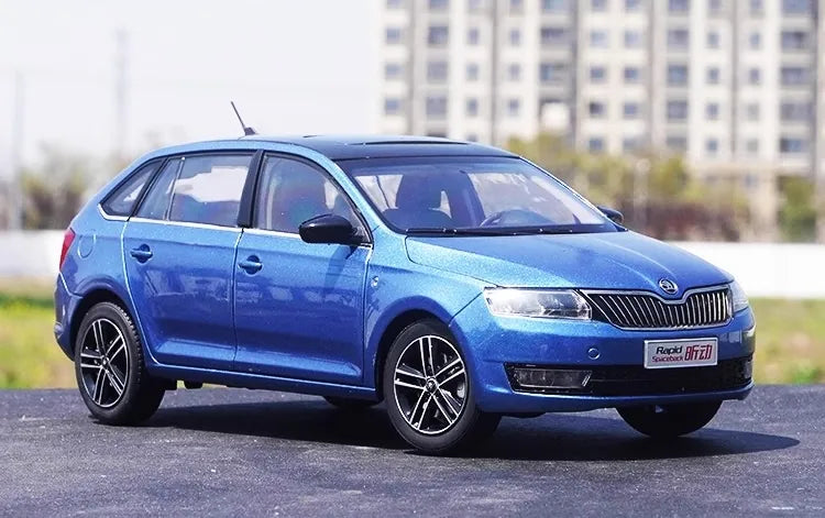 1:18 Skoda 2013 Rapid Spaceback