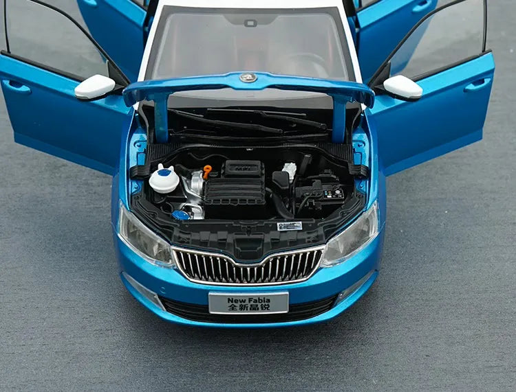 1:18 Skoda 2014 Fabia 