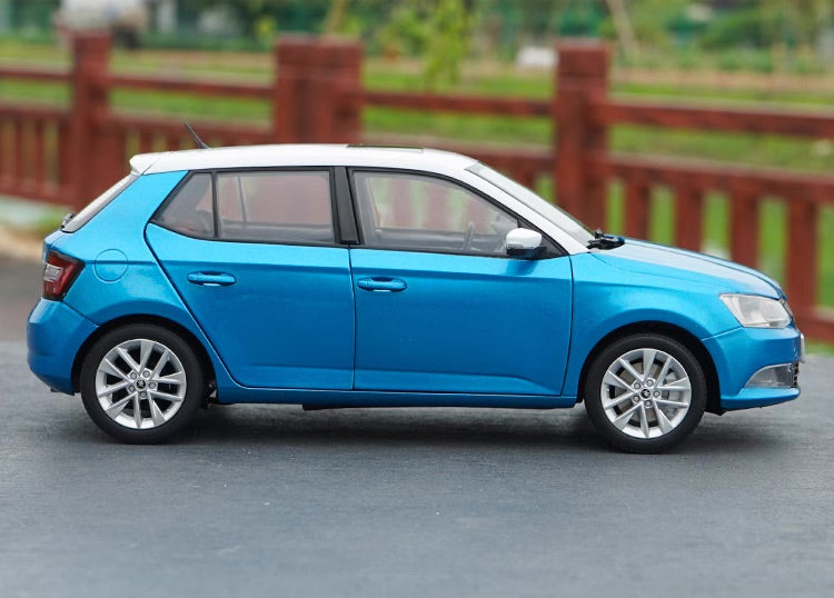 1:18 Skoda 2014 Fabia Die Cast Model Car