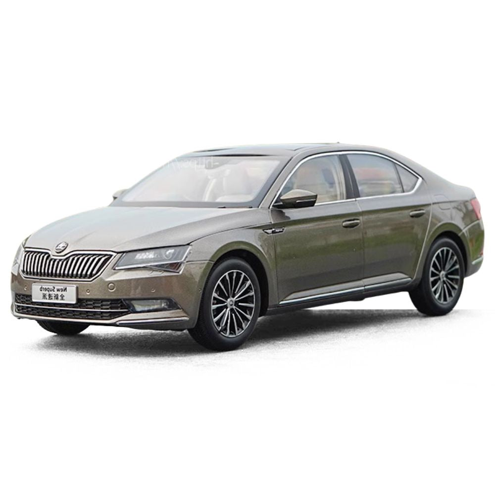 1:18 Skoda 2015 Superb Gray Die Cast Model Car