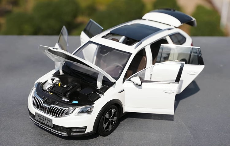 1:18 Skoda 2017 Octavia Die Cast Model Car