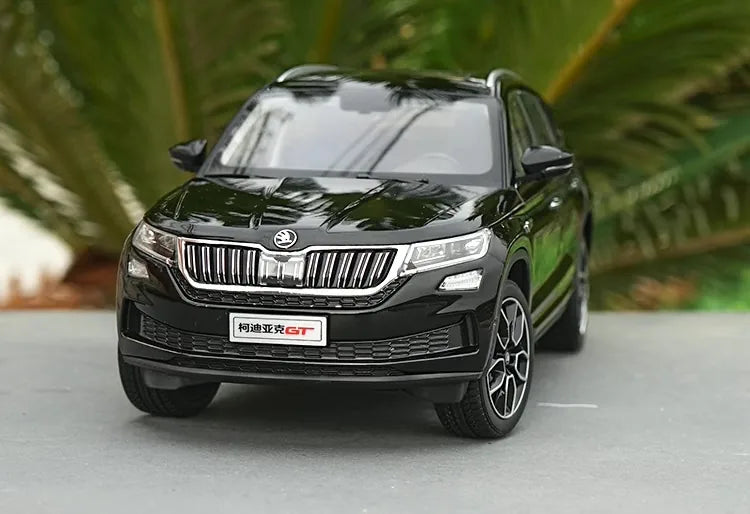 1:18 Skoda 2018 Karoq GT Die Cast Model Car