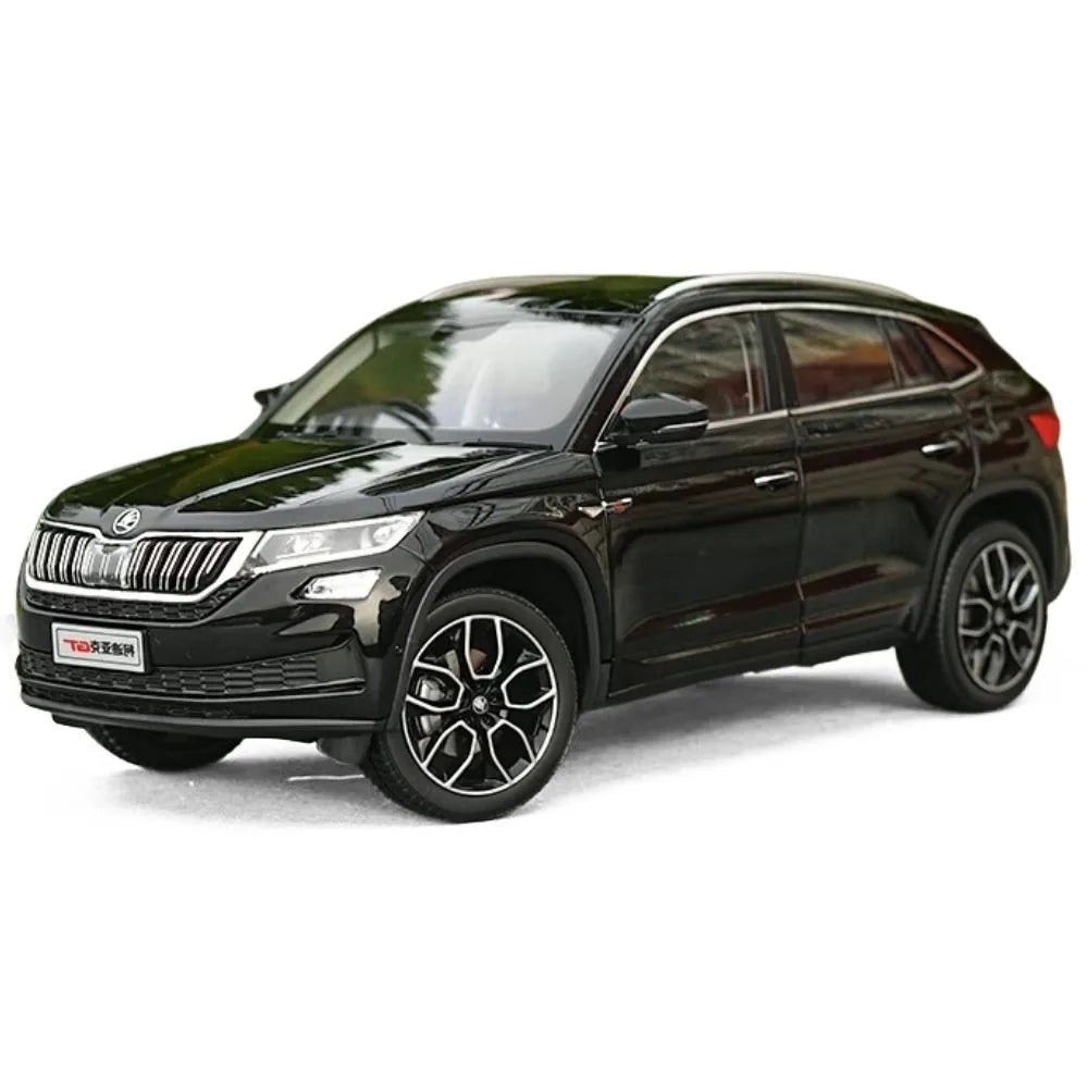 1:18 Skoda 2018 Karoq GT Black Die Cast Model Car