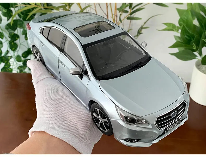 1:18 Subaru 2015 Legacy Die Cast Model Car