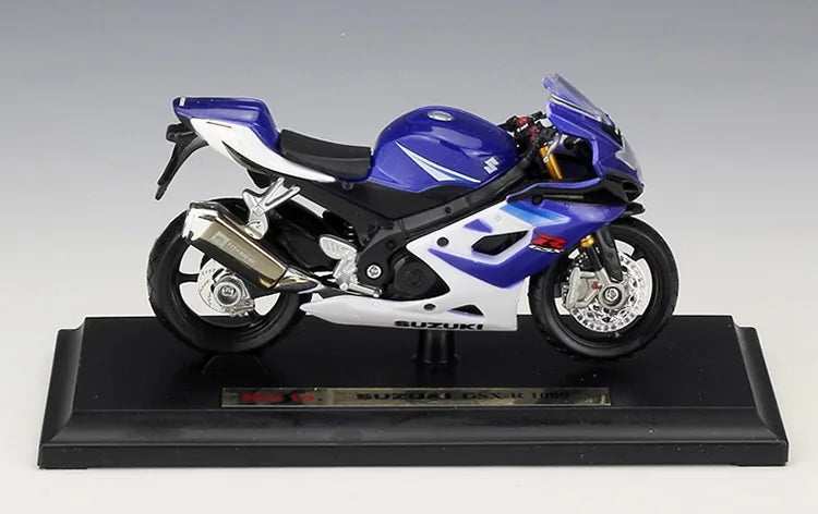 1:18 Suzuki 2005 GSX-R1000 Motorcycle Model