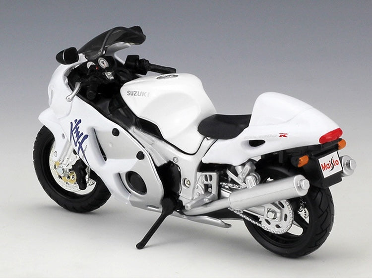 1:18 Suzuki 2008 GSX-1300R 隼 Motorcycle Model