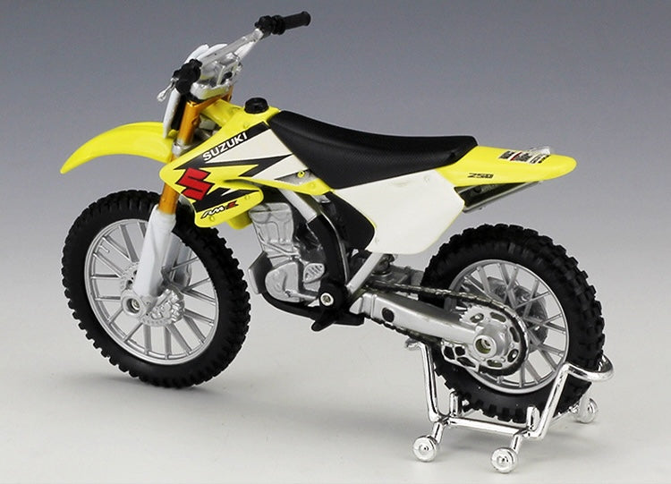 1:18 Suzuki 2008 RM-Z250 Motorcycle Model