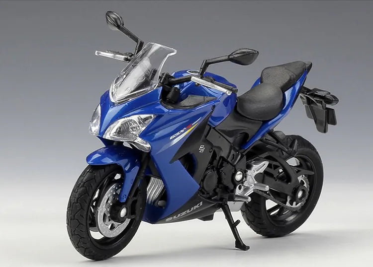 1:18 Suzuki GSX-S1000F 2016 