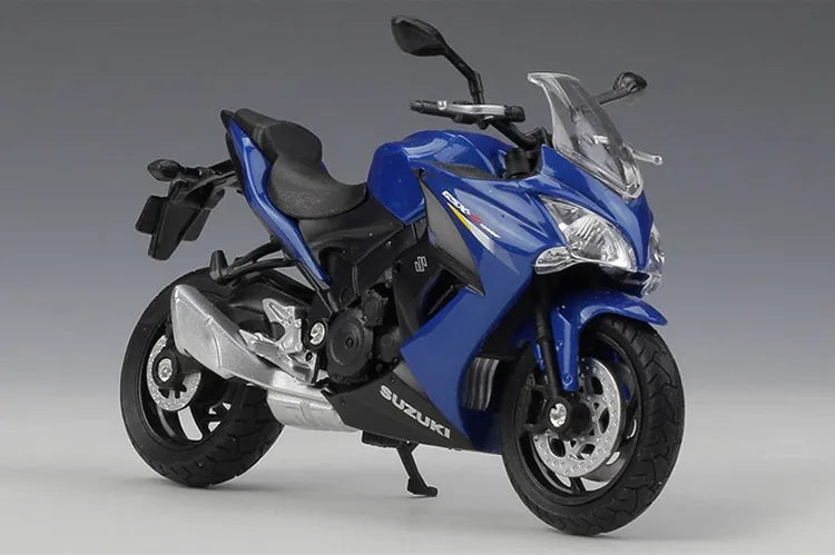 1:18 Suzuki GSX-S1000F 2016 