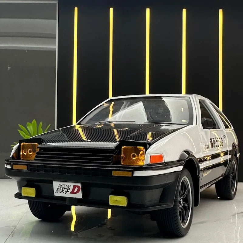 1:24 Toyota 1983 Corolla AE86 Initial D