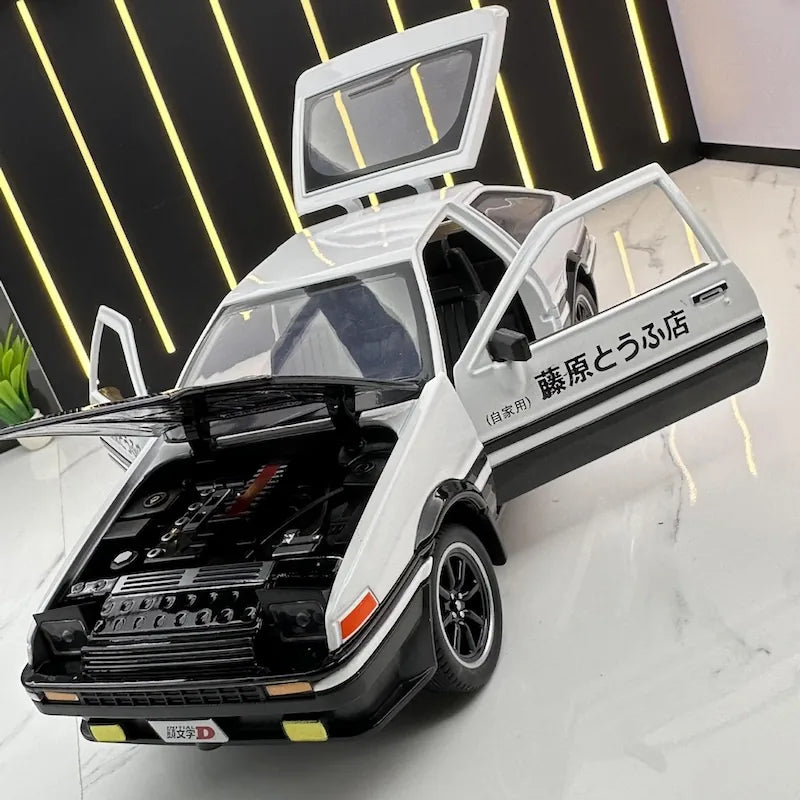 1:24 Toyota 1983 Corolla AE86 Initial D