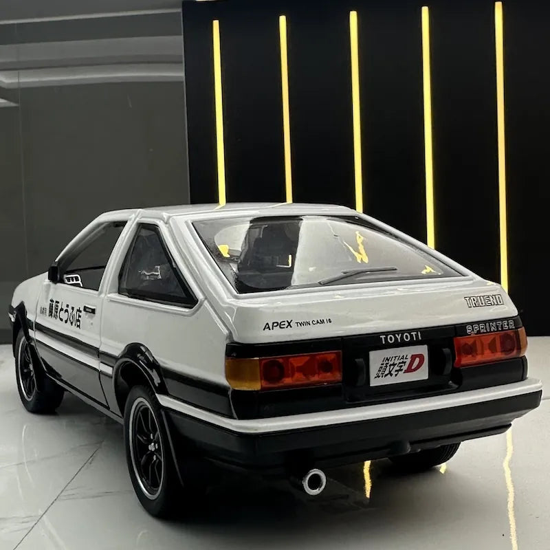 1:24 Toyota 1983 Corolla AE86 Initial D