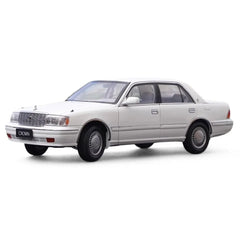 1:18 Toyota 1995 Crown 155 White Die Cast Model Car