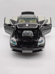 1:18 Toyota 2003 Crown Royal Saloon S180 Die Cast Model Car