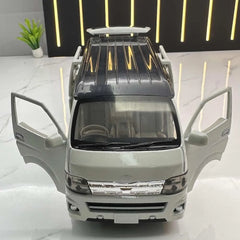 1:32 Toyota 2004 HiAce