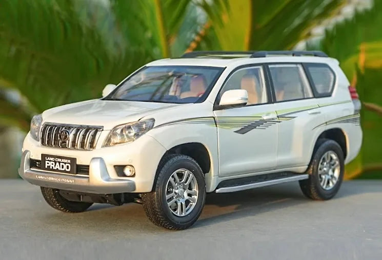 1:18 Toyota 2009 Land Cruiser Prado 