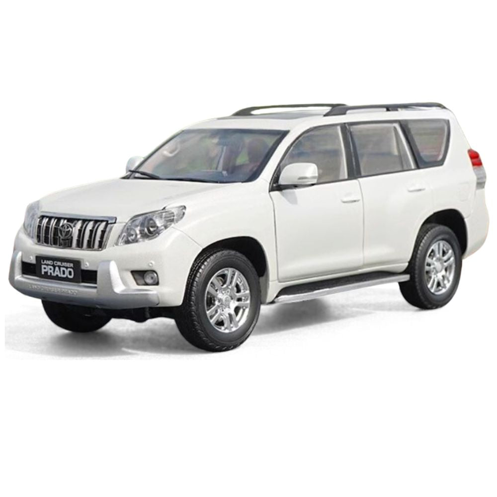 1:18 Toyota 2009 Land Cruiser Prado White Die Cast Model Car