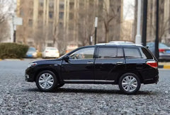 1:18 Toyota 2012 Highlander