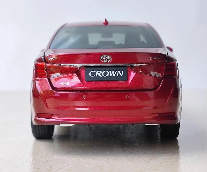 1:18 Toyota 2014 Crown 14th Die Cast Model Car