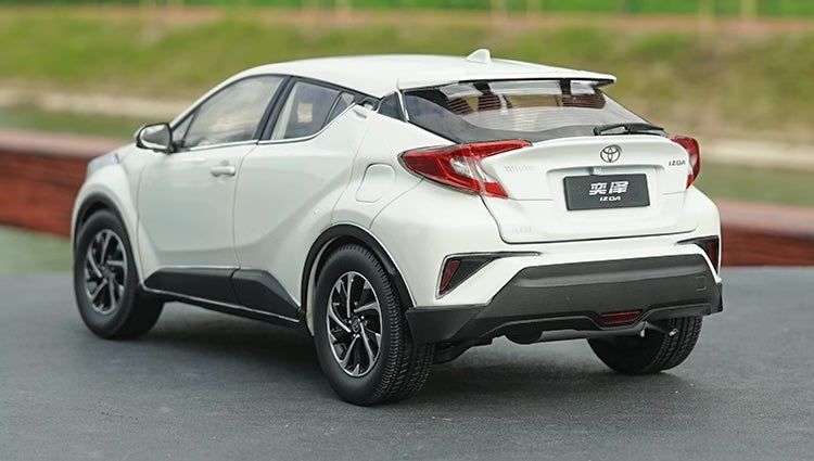 1:18 Toyota 2017 C-HR Die Cast Model Car