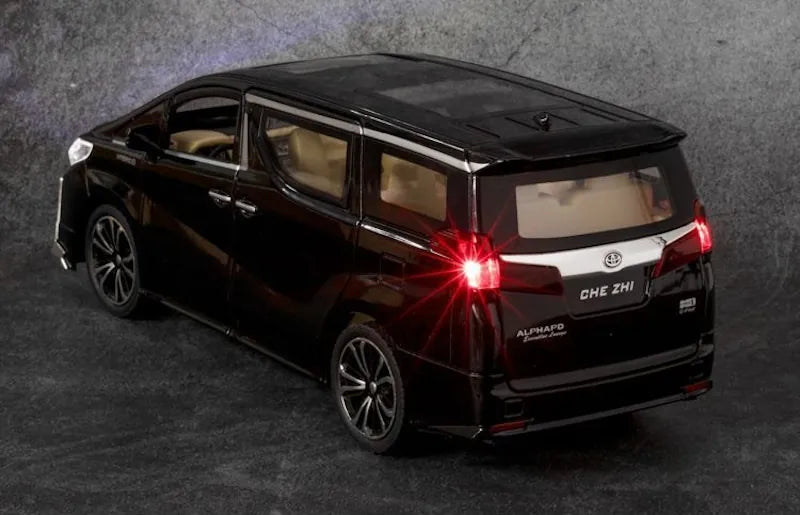 1:24 Toyota 2018 Alphard SC