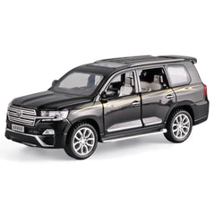 1:32 Toyota 2018 Land Cruiser LC200 VX Black Die Cast Model Car