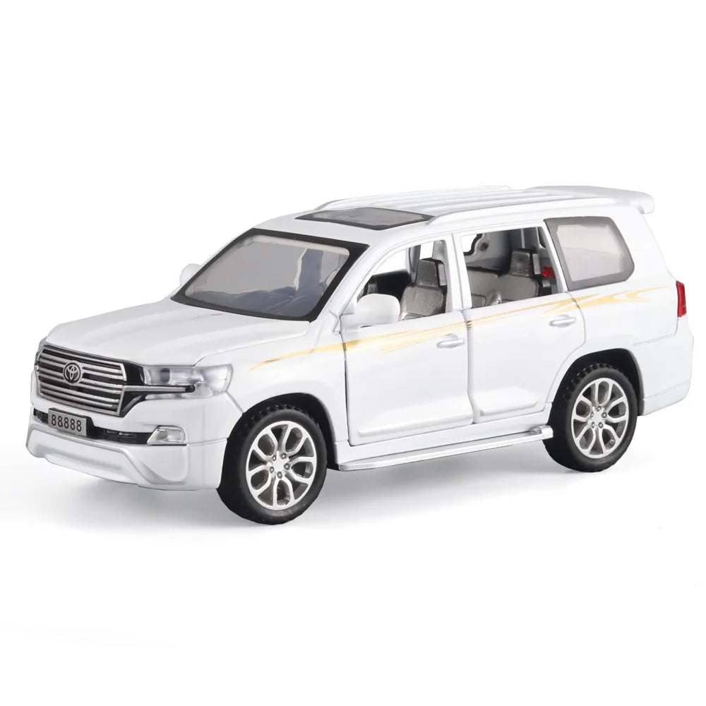 1:32 Toyota 2018 Land Cruiser LC200 VX