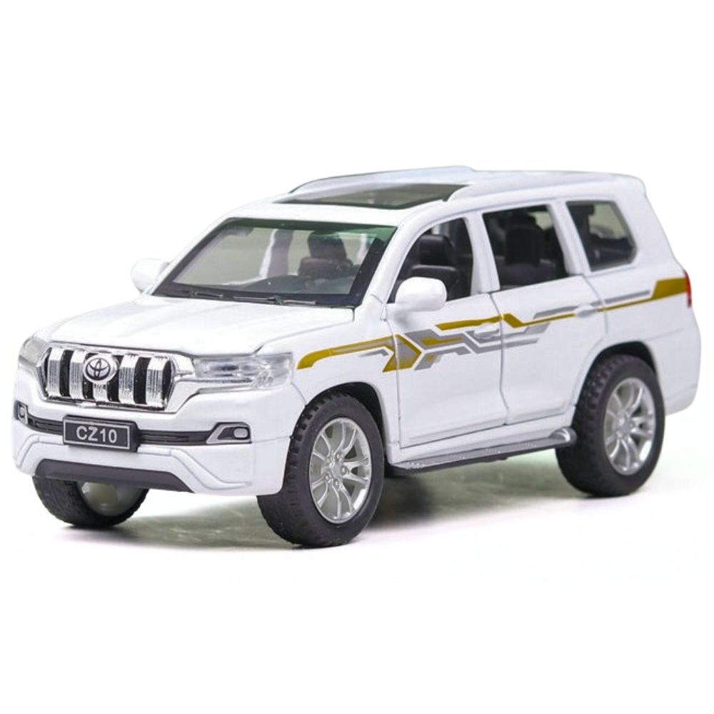 1:32 Toyota 2018 Land Cruiser Prado White Die Cast Model Car