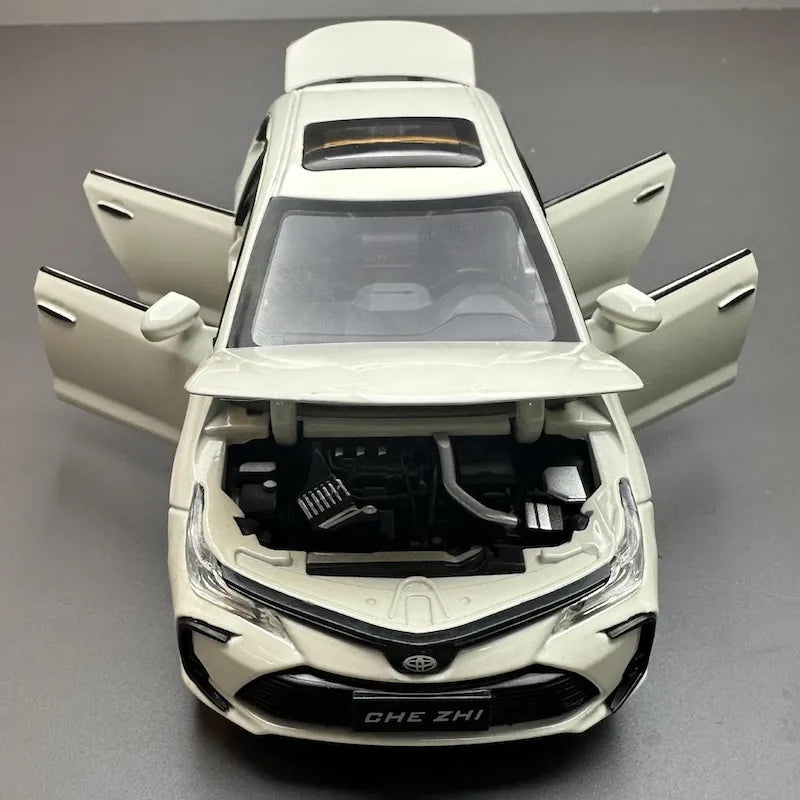 1:32 Toyota 2019 Corolla Altis 