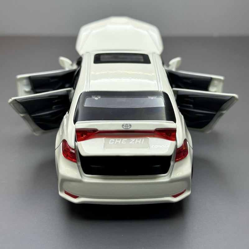 1:32 Toyota 2019 Corolla Altis Die Cast Model Car