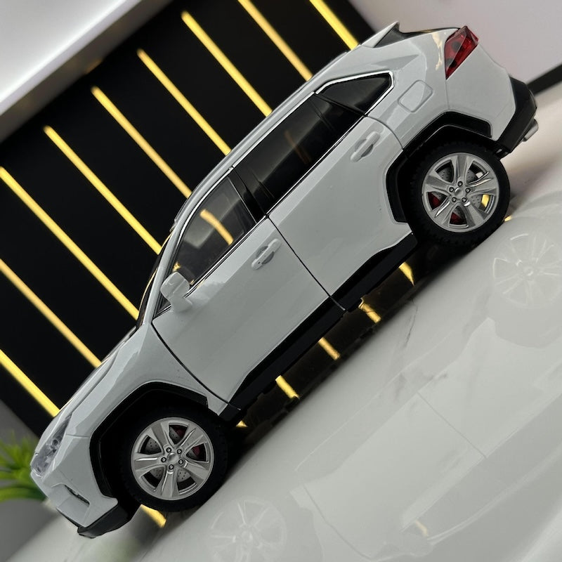 1:24 Toyota 2019 RAV4 5th Die Cast Model Car