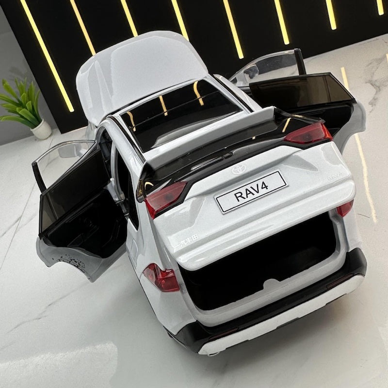 1:24 Toyota 2019 RAV4 5th Die Cast Model Car