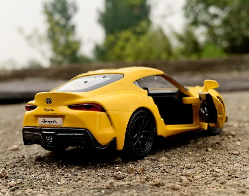 1:36 Toyota 2019 Supra 5a 