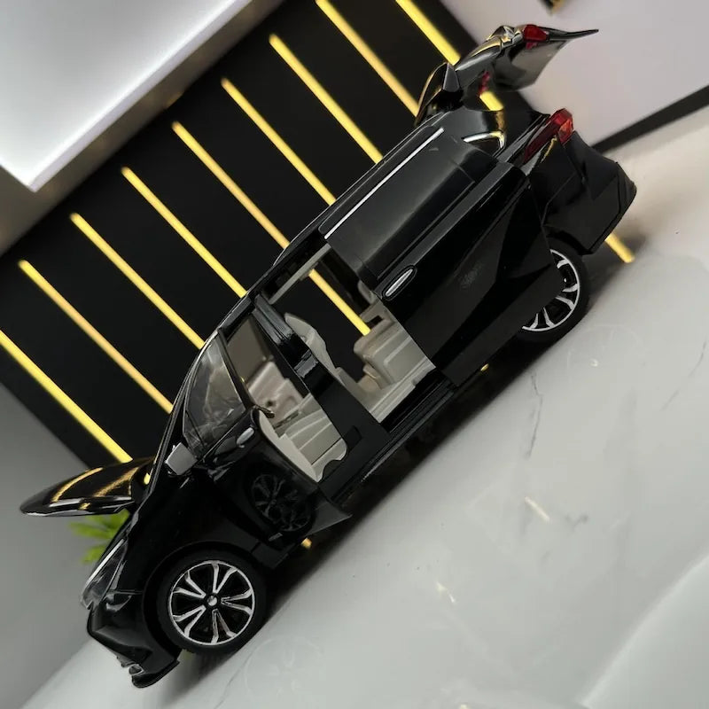 1:24 Toyota 2020 Sienna XL40 4th