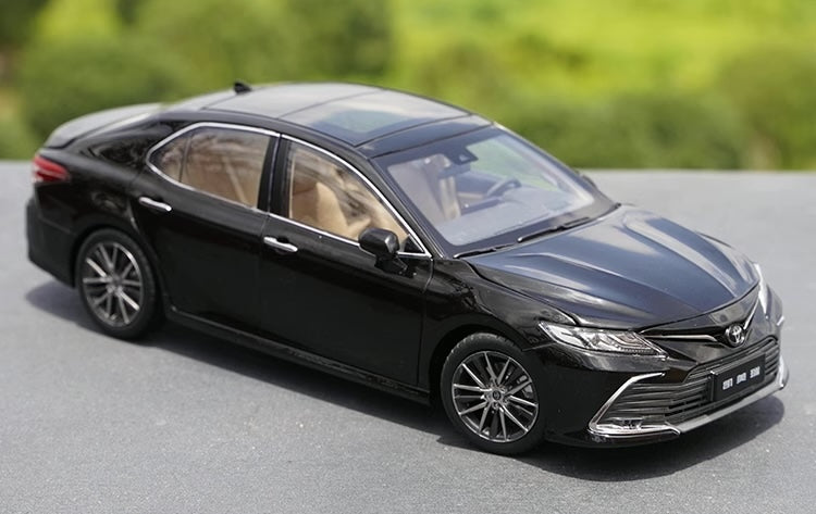 1:18 Toyota 2021 Camry Die Cast Model Car