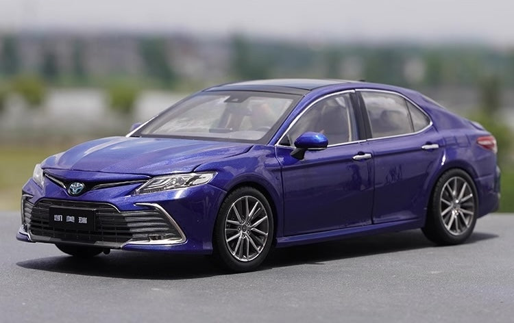 1:18 Toyota 2021 Camry Die Cast Model Car